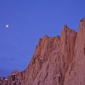 Moon set and sunrise over Keeler, Day, Aguille